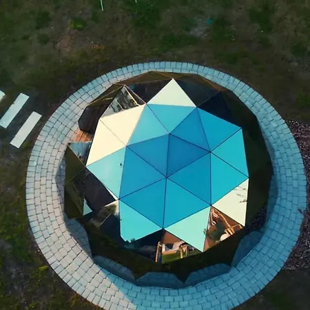 Sea Drop Mano Jura 3 アパート パランガ