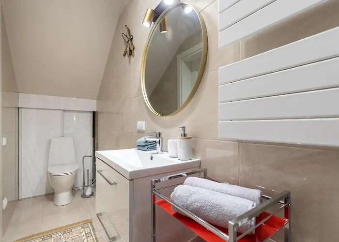 Sea Drop Mano Jura 3 アパート パランガ